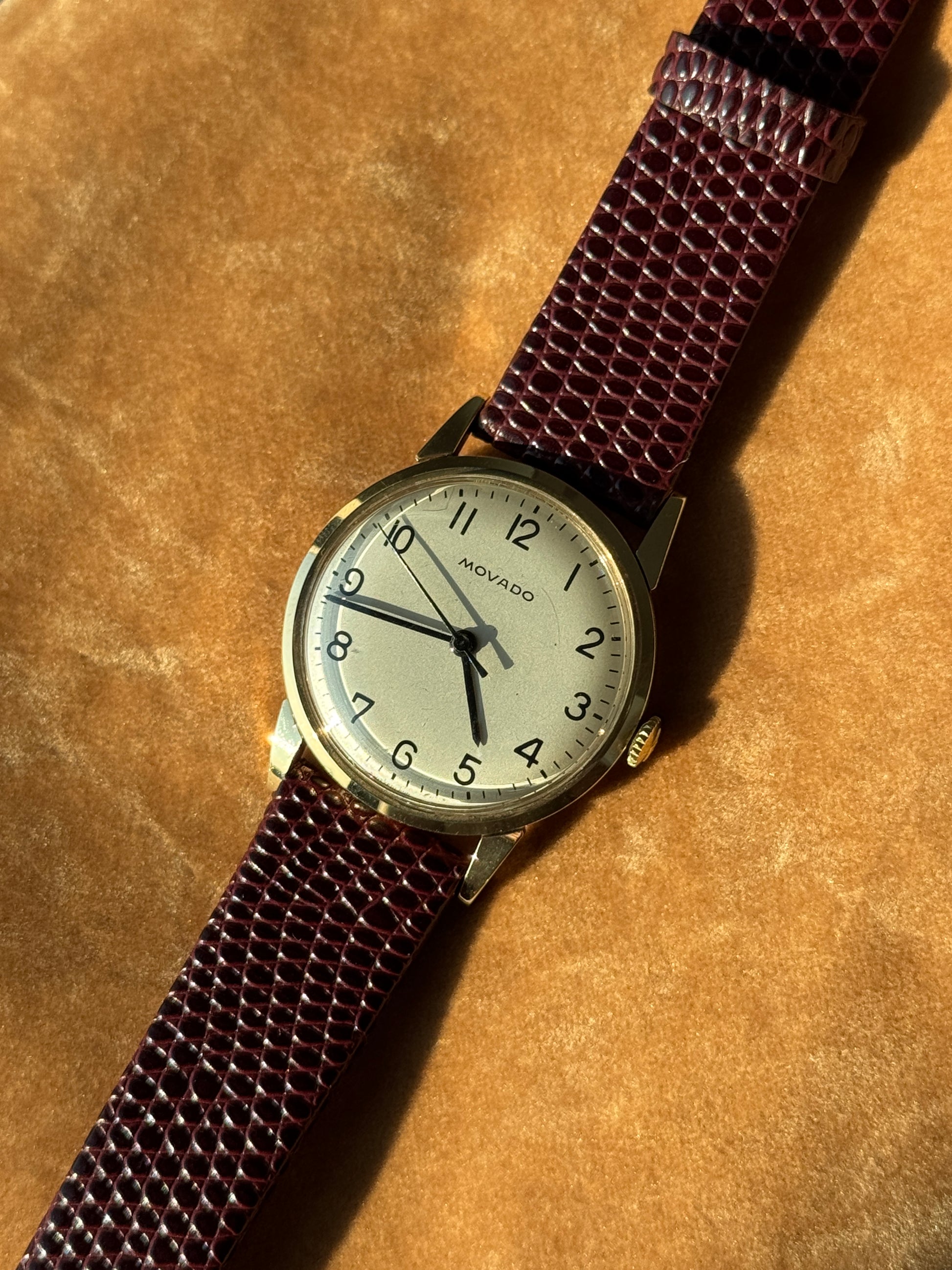 Movado 9ct 1950's