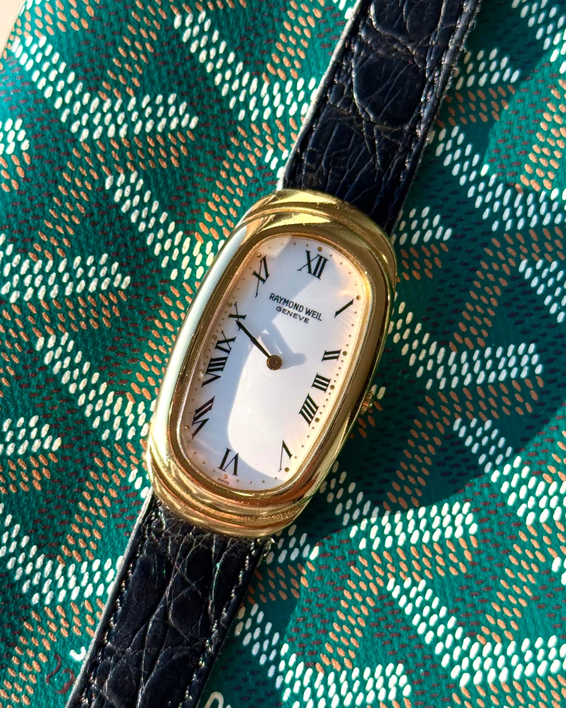 Raymond Weil Genève Baignoire