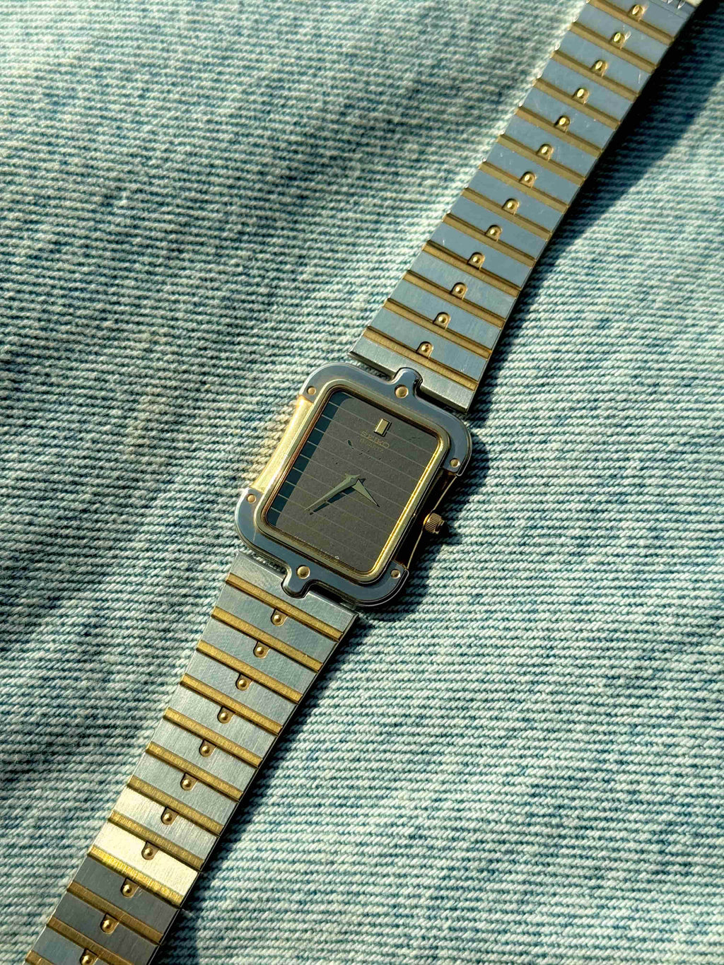 Seiko Quartz Ultra Thin